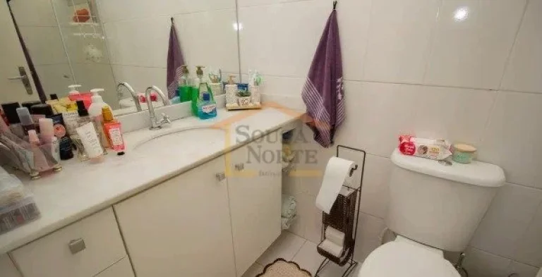 Imagem Apartamento com 50m², dispõe de 2 dormitórios, 1 banheiro, sala para dois ambientes, cozinha com ...
