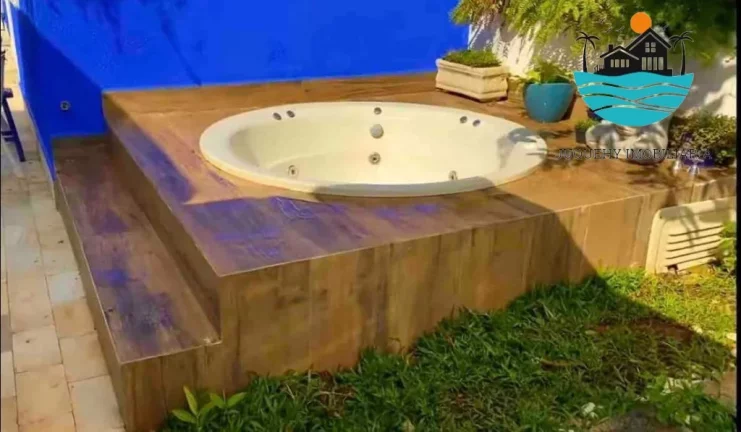 Imagem Venda casa Juquehy - Aluguel de Temporada, 5 quartos sendo 3 suites, jacuzzi, piscina, churras, 800m da praia, max 13 pessoas | Juquehy Imobiliária