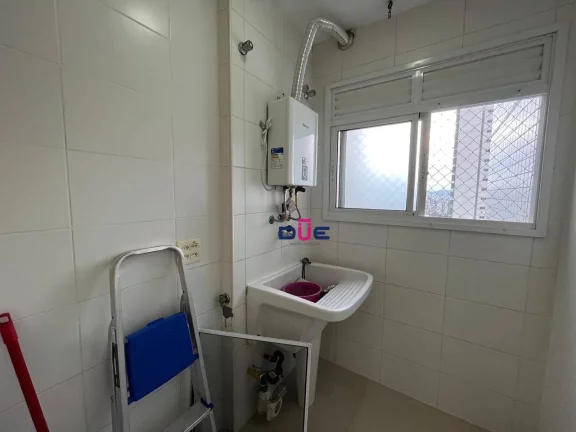 Imagem Apartamento com 2 Dormitórios, Suíte e 2 Vagas na Ponta da Praia