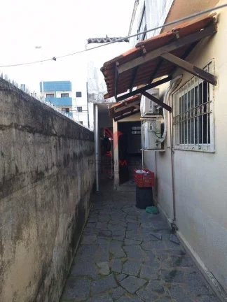Imagem Casa no bairro dos bancarios com energia solar, 3 quartos e 1 suite