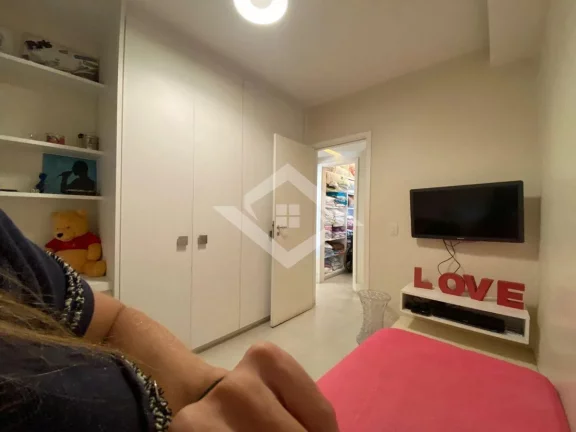 Imagem Apartamento de 3 Quartos para Venda no Cidade Jardim com 115 m²