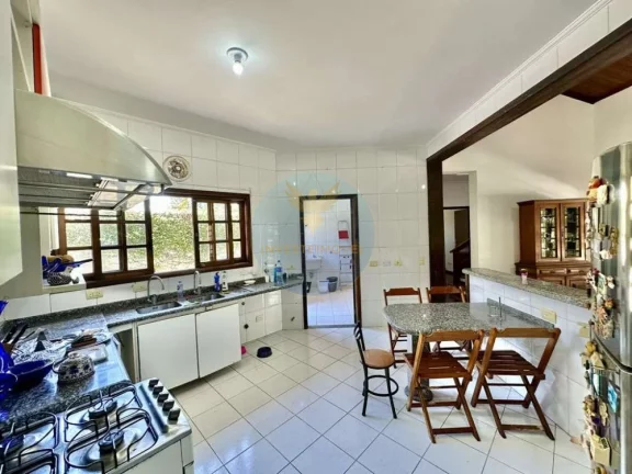 Imagem Casa em Condomínio a Venda no bairro Granja Viana - Carapicuíba, SP