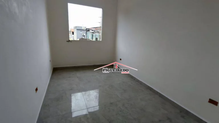 Imagem Casa com 2 dormitórios à venda, 61 m² por R$ 380.000 - Tude Bastos - Praia Grande/SP