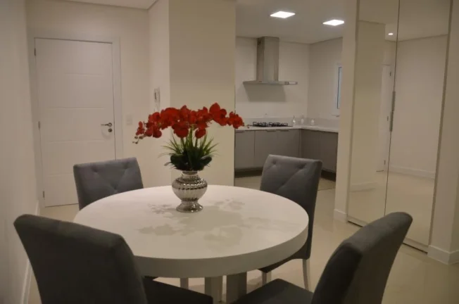 Foto do imóvel: Apartamento 4 Dormitórios - Bairro Navegantes