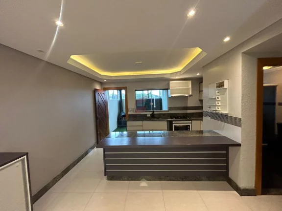 Imagem SOBRADO com 2 dormitórios à venda com 130m² por R$ 650.000,00 no bairro Planta Araçatuba - PIRAQUARA / PR