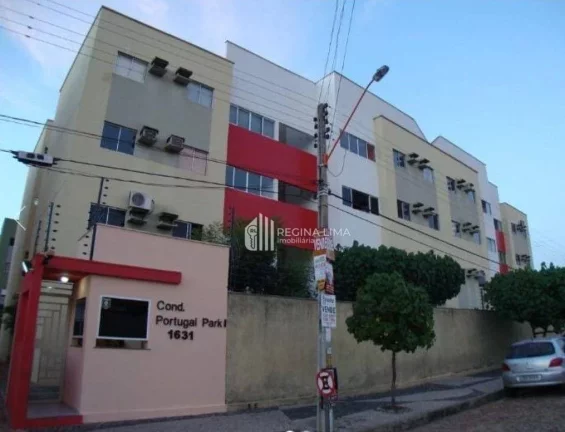 Apartamento pronto para morar, 3 dormitórios à venda por R$ 240.000,00 - Condomínio PORTUGAL PARK I - Noivos - Teresina/PI