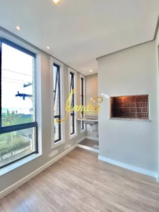 Imagem Apartamento com três dormitorios com box e reformado