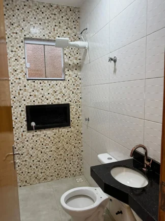 Imagem Casa 2/4 Com Suite No Monte Pascoal