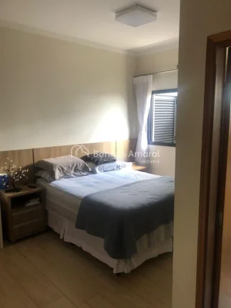 Imagem Excelente casa térrea, projetada para oferecer conforto, funcionalidade e ótima iluminação natur...