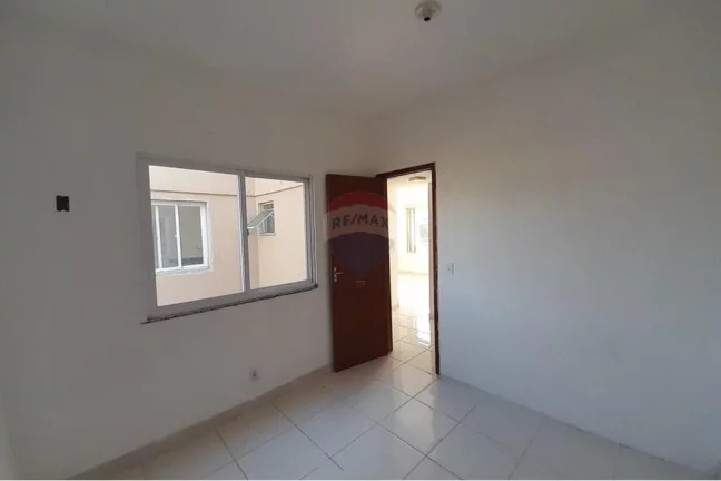 Imagem Apartamento á venda com 2 quartos com uma suíte com 64m² - Cascadura - Rio de Janeiro