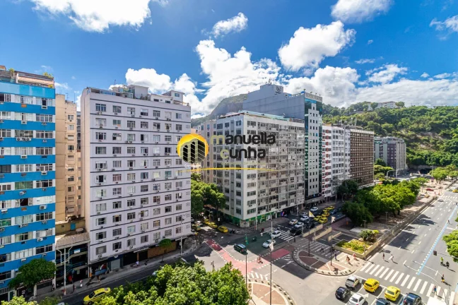 Imagem Excelente Apartamento Copacabana - Quadra da Praia / Varanda vista mar!