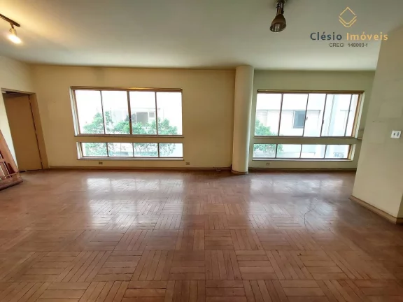 Higienópolis | 3 Quartos | Suíte | 213m² Útil | 1 Vaga na Garagem.