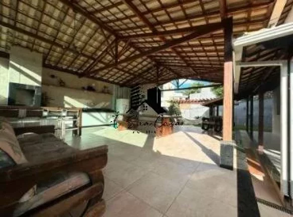 Imagem Casa à venda 4 quartos Bairro Cabral - Contagem/MG