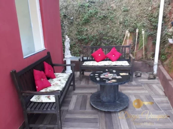 Imagem Casa em Condomínio para Venda em Teresópolis / RJ no bairro Prata