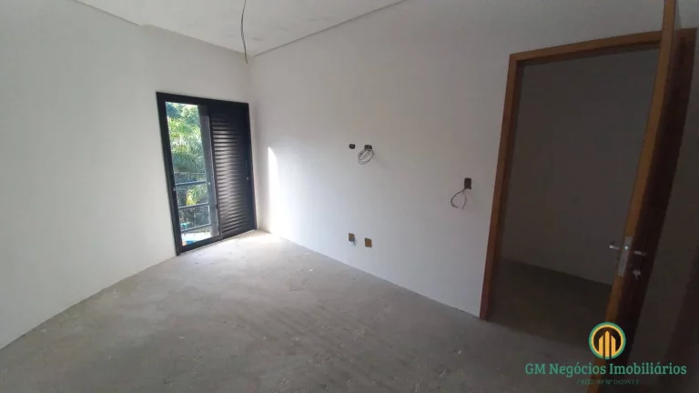 Imagem Linda casa moderna, nova, 5 suítes(2 no térreo), piscina com hidro