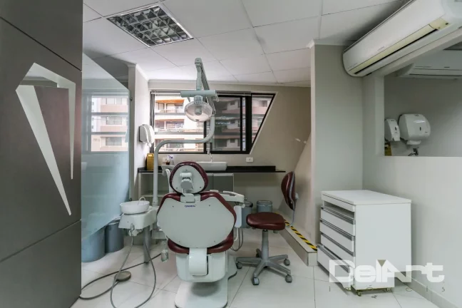 Imagem Sala/Conjunto Comercial Corporativo LOCADA - 182,61m2 + 02 vagas - Edifício Curitibano Prime Center - R$ 1.450.000,00 - Água Verde.