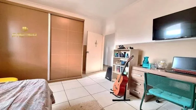 Imagem CASA À VENDA NO JARDIM PACAEMBU COM 3 DORMITÓRIOS (1 SUÍTE) EM JUNDIAÍ SP