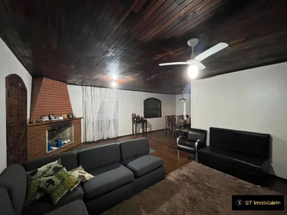 Imagem Chácara com Lago à venda em Atibaia/SP - 5.750m² por R$750.000!