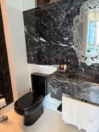 Imagem Apartamento à venda no Edifício Porto Di Napoli em Balneário Camboriú.