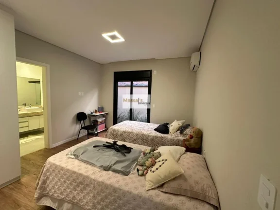 Imagem Casa de condomínio à venda, no Condomínio Vila do Sol, em Valinhos, Jardim São Marcos, com 3 quartos, 256m2