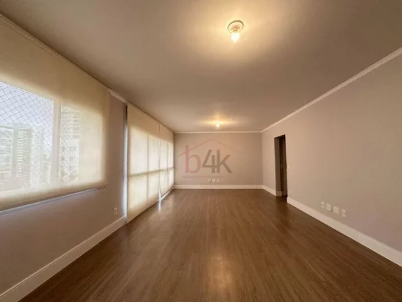 Imagem Apartamento de 128m² com 3 Quartos no Campo Belo | Espaço e Conforto