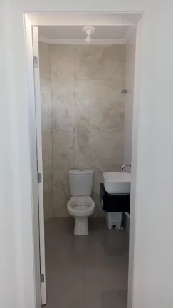 Imagem Sobrado novo a venda, face norte pleno, pronto par