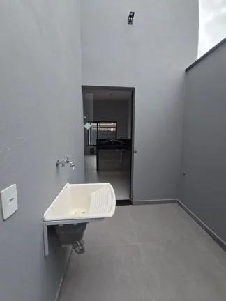 Imagem Casa à venda no bairro Beira Rio - Guaratinguetá/SP