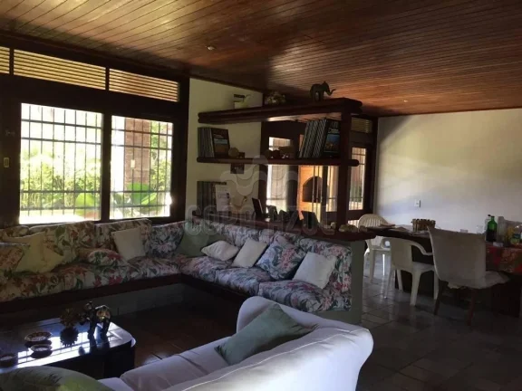 Imagem Araruama – Rua Nilza Antunes | Residencial › Casa 5 quarto(s) à Venda