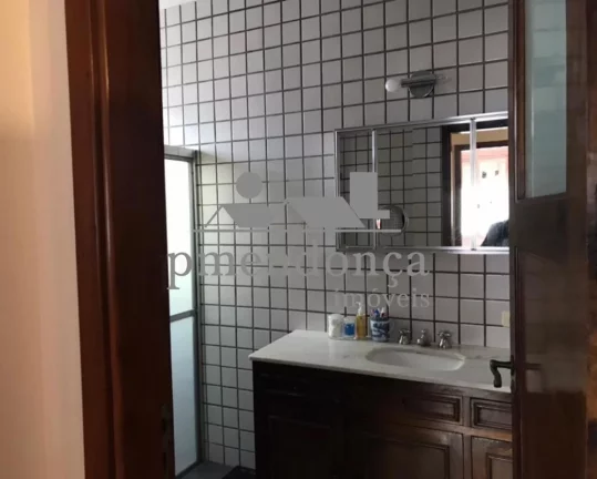 Imagem Apartamento em prédio charmoso de 5 andares em Higienópolis, bem perto da FAAP e da Praça Vilaboi