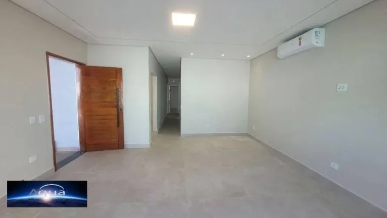 Imagem Casa para Venda em Praia Grande, Solemar, 4 dormitórios, 1 suíte, 2 banheiros, 3 vagas