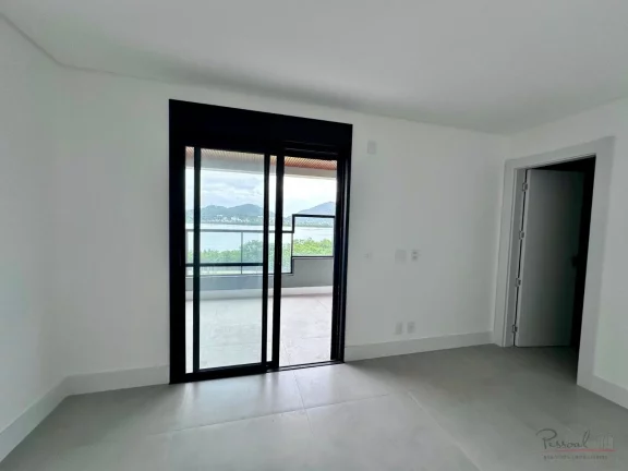 Imagem Apartamento Exclusivo em Condomínio Clube de Luxo Área Privativa: 162,43m2 privativos Descrição:...