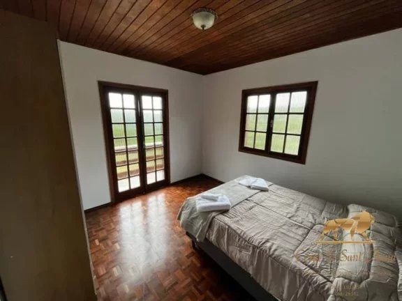 Imagem Casa com 3 dormitórios para alugar por temporada - Campos Do Jordão - Campos do Jordão/SP
