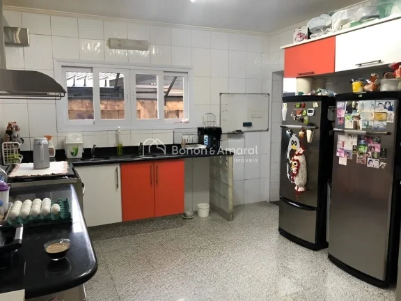Imagem Esta elegante casa está situada no renomado Condomínio Residencial Terras do Caribe, em Valinhos, ...