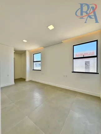Imagem Casa para Venda em Eusébio, COITÉ, 4 dormitórios, 4 suítes, 5 banheiros, 4 vagas
