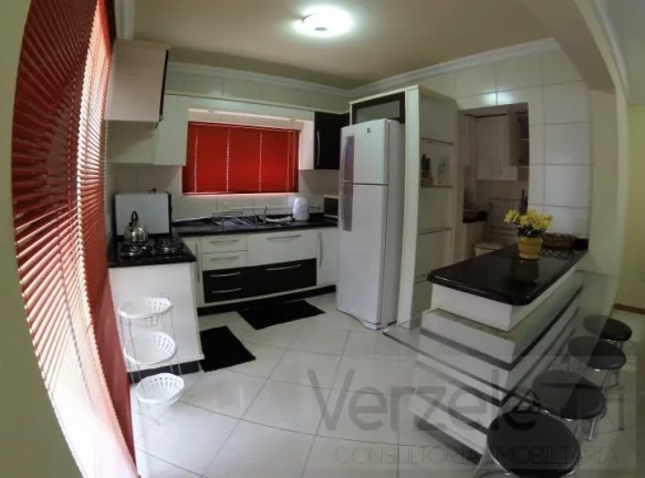 Imagem Apartamento para Temporada em Itapema / SC no bairro Meia Praia