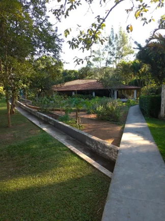 Imagem CHACARA A VENDA EM PIRACAIA DIVISA COM NAZARE PAULISTA