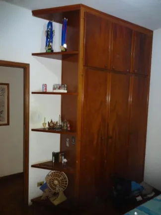 Imagem Casa no Bairro Alto excelente para consultÃ³rio, prÃ³ximo Ã  Santa Casa toda reformada com 3 dormitÃ...