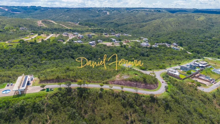 Imagem Lote à venda no Condomínio Quatro Estações com 997 m²