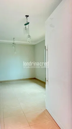 Imagem Casa Térrea de Alto Padrão à Venda no Jardim Santa Adelaide com 187 m², 3 Quartos, Suíte com Closet e Área Gourmet