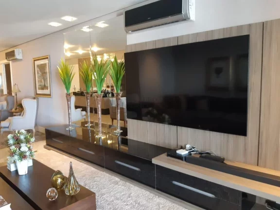 Imagem Apartamento FRENTE MAR com 5 suítes à venda em Balneário Camboriú/SC