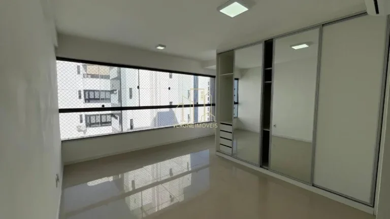 Imagem Apartamento à venda na Pituba, Alameda Catania: 2 suites, 2 salas, 3 banheiros, 2 vagas de garagem, 84,00 m² de área.
