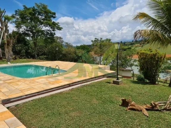 Imagem Belíssima Chácara à Venda em Piracaia 12.100m frente exclusiva par água
