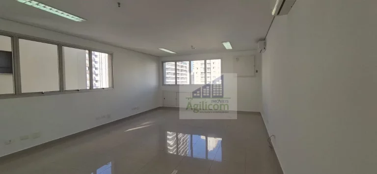 SALA COMERCIAL PARA LOCAÇÃO EM ITAIM BIBI / ATENDIMENTO ÚNICO E EXCLUSIVO