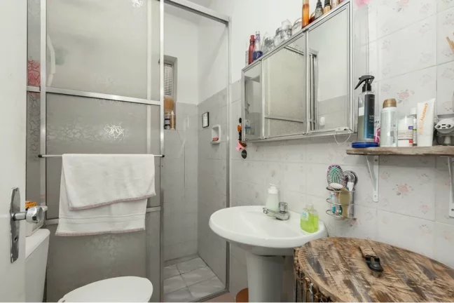 Imagem Casa com 7 Quartos à Venda, 104 m² em Chora Menino - São Paulo