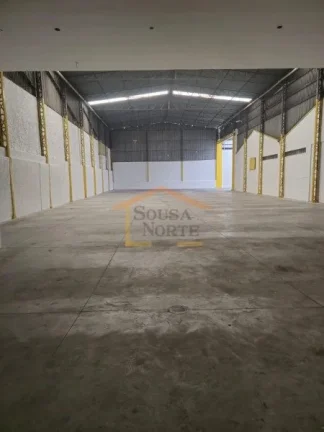 Imagem Galpão comercial para locação
Área total de 1.200m² com piso nivelado a laser e pé direito de ...