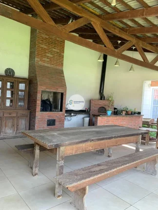 Imagem Casa à venda no São Lourenço em Curitiba