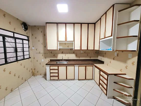 Imagem Casa térrea usada à venda ótima localização próxima ao Horto Florestal