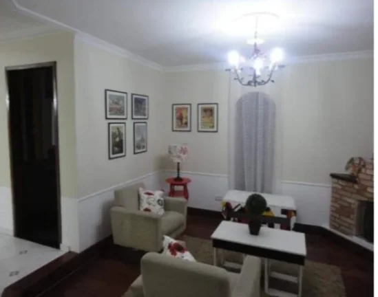 Imagem Casa em Aldeia da Serra - 297m²