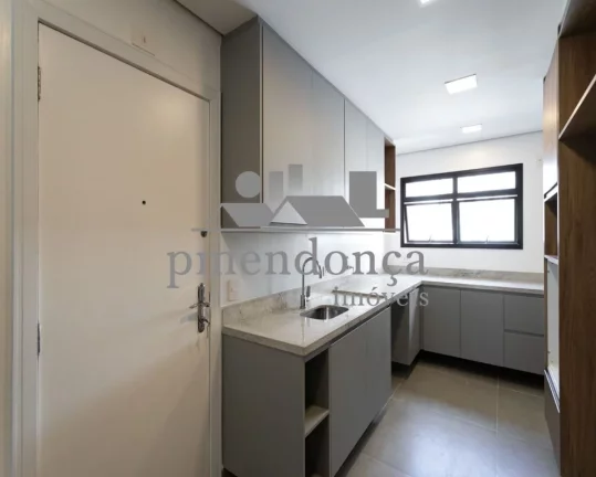 Imagem Apto de 142m² com excelente localização em Perdizes, com 3 quartos sendo 1 suite e 2 vagas.