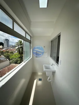 Imagem Apartamento reformado a venda em Santos próximo Av. Ana Costa